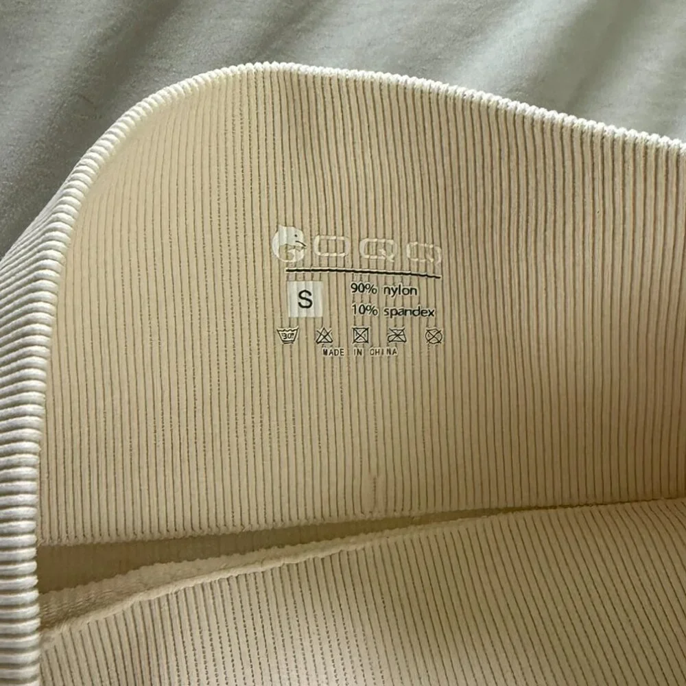 Ribbed Set - Picture 4 of 5